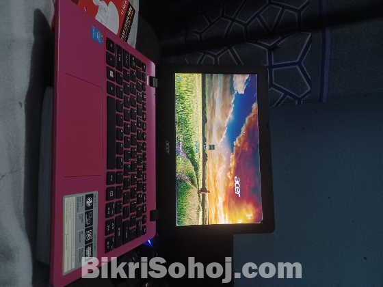 Acer Aspire E 11